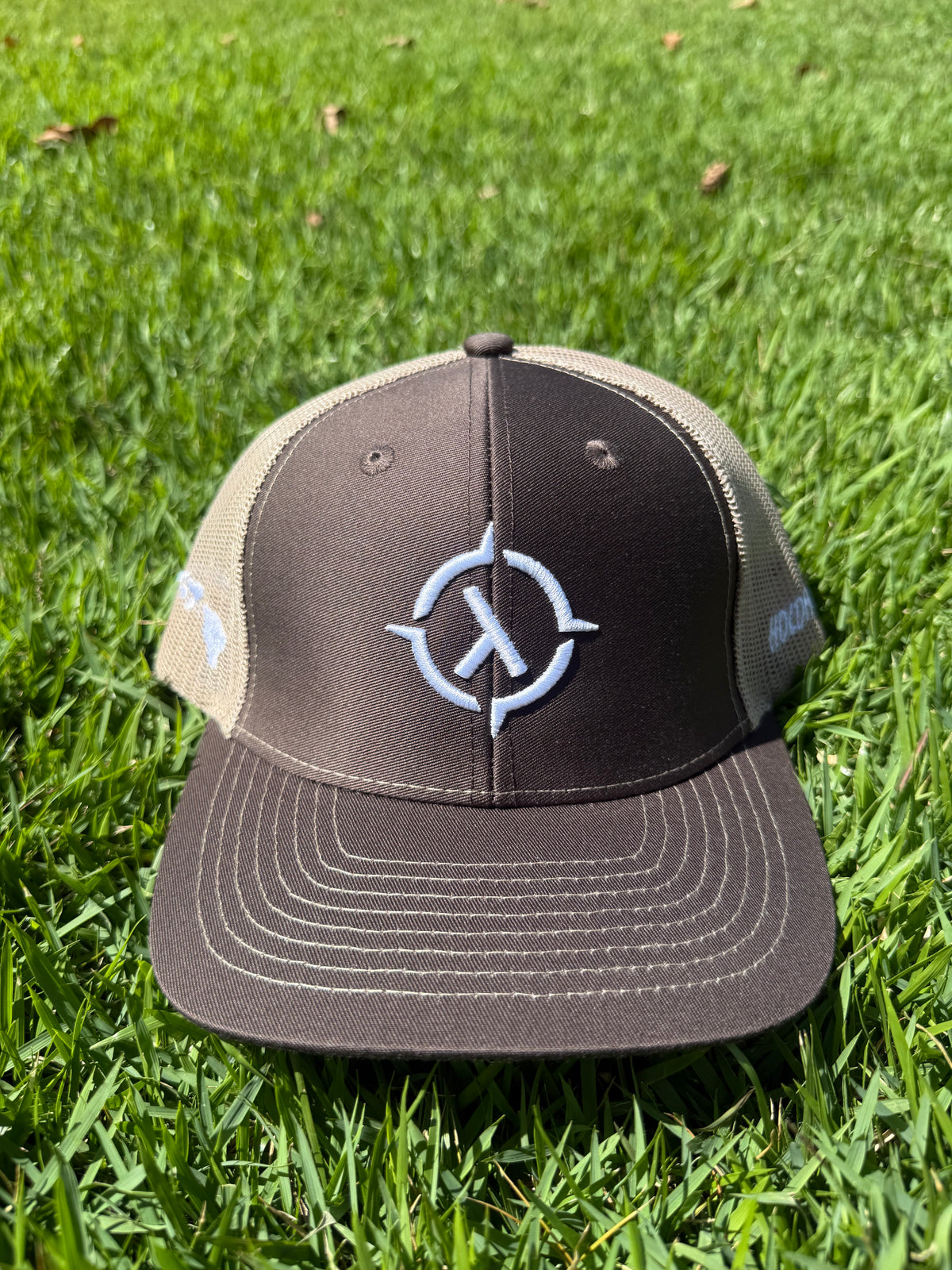 Holdfast hat